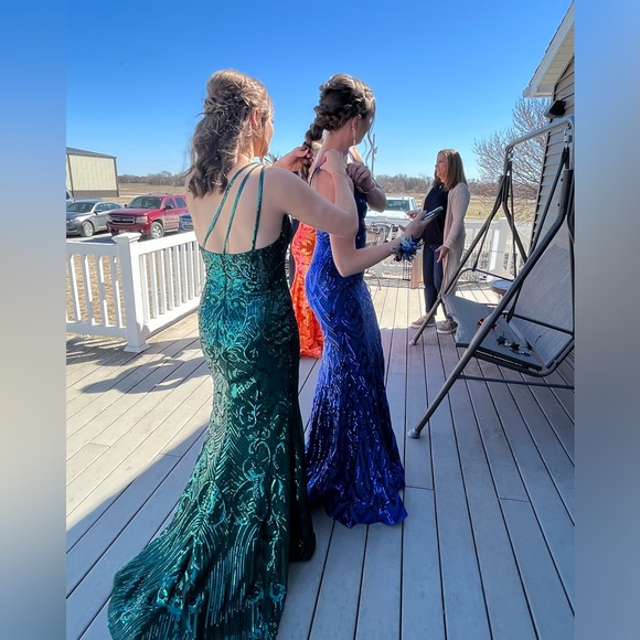 2 Cute Emerald One Shoulder Prom Dress - Picture 3 of 7